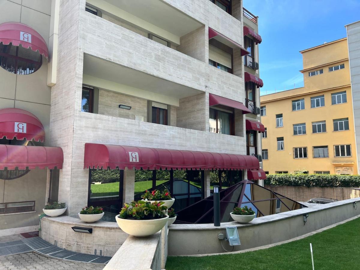 Gemelli Hotel Roma Exterior foto